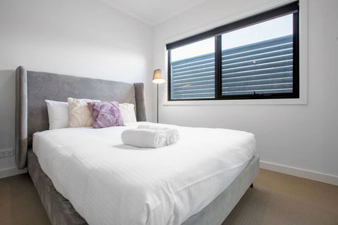 Stunning 3Beds Near Knox Shopping Centro@Wantirna - Travel Search 1