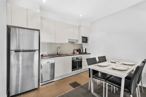 Stunning Views On The 41st Floor - Tourism Guide 2