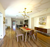 Stylish Luxe House For Big Group Near Shopping Center - Travel Search
