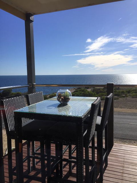 Sunset Cove Beach House - Travel Search 1