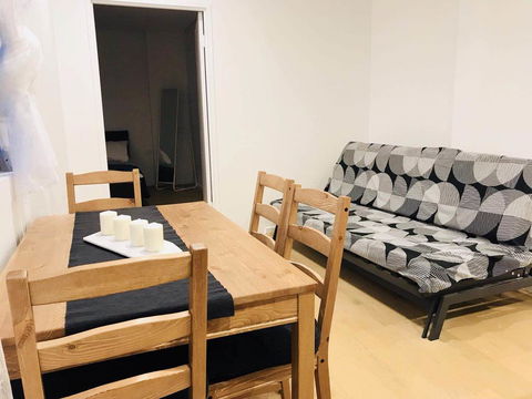 Sunset View 2 Bedroom Apt Next To Station - Cruises Travel 1
