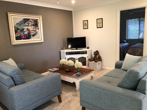 Sunshine Coast Tropical Getaway - Tourism Guide 0