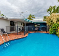 Sunyata Beach House - Rainbow Beach Beachside escape with a pool pet friendly and Wi-Fi - Tourism Guide
