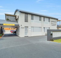 Surf Beach Motel Port - Travel Agents