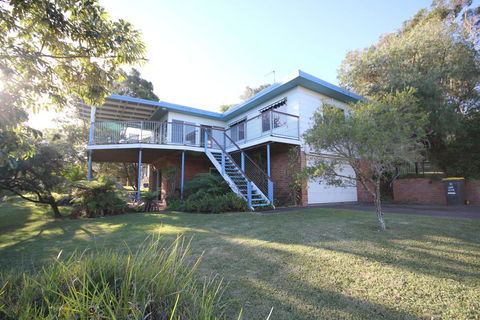 SURF N VIEW138 Camden Hd Rd Dunbogan - Cruises Travel 0