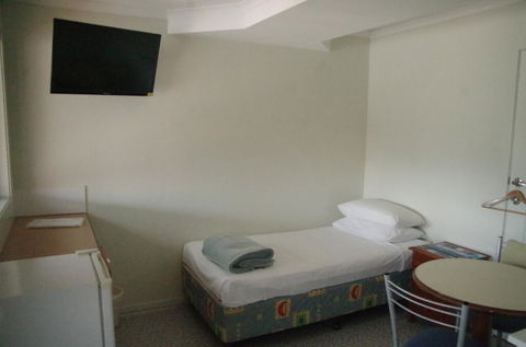 T's Resort & Motel - Travel Agents 3