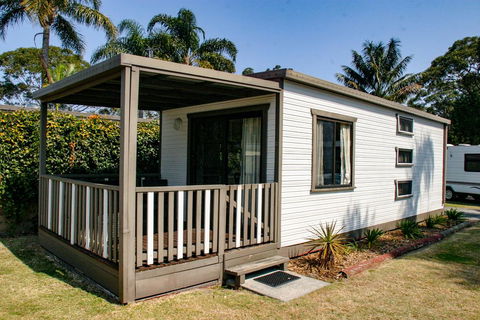 Tall Timbers Caravan Park - Travel Agents 3