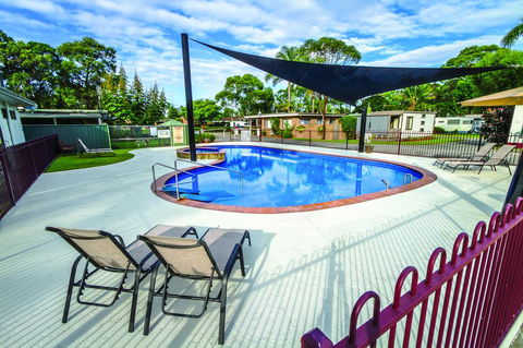 Tall Timbers Caravan Park - Travel Agents 0