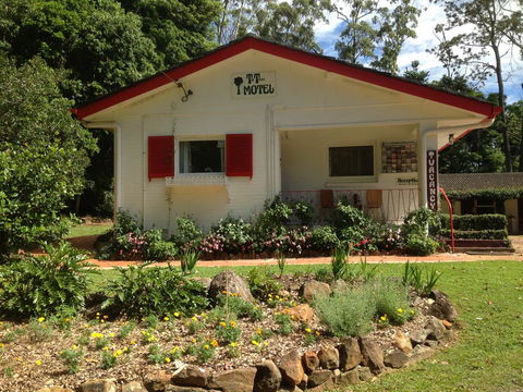 Tall Trees Motel Mountain Retreat - Tourism Guide 3