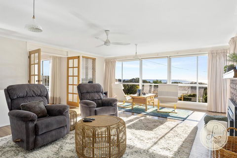TASSIE SEASIDE SERENITY - L'Abode Accommodation - Travel Search 0