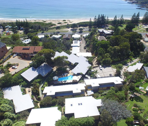 Tathra Beach House Holiday Apartments - Travel Agents 0