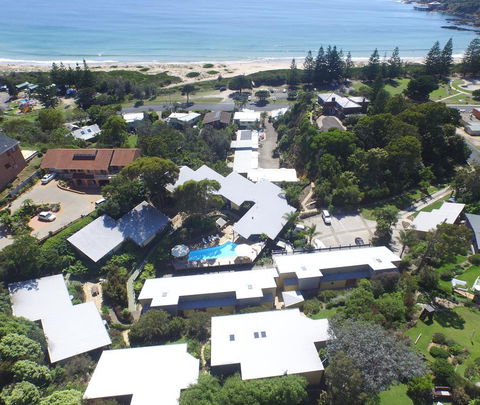 Tathra Beach House Holiday Apartments - Tourism Guide 0