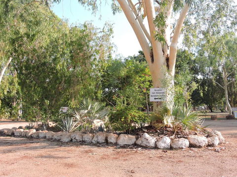 Territory Manor Motel & Caravan Park - Travel Agents 2