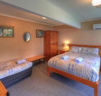 The 2C's Bed  Breakfast - Travel Search