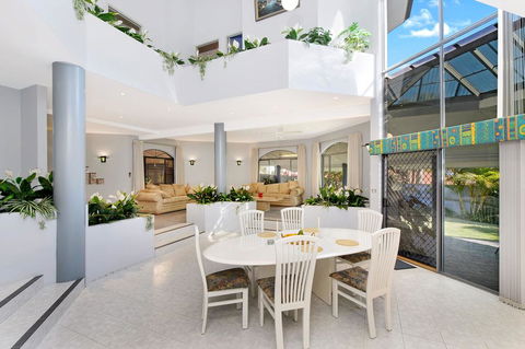The Atrium, 11 Kentia Close - Travel Agents 2