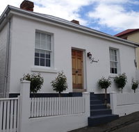 Patersonia Cottage - Travel Search