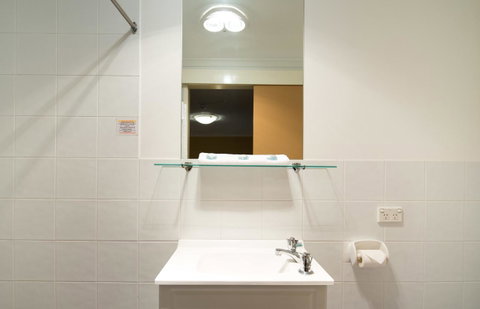 Beltana Hotel - Tourism Guide 14