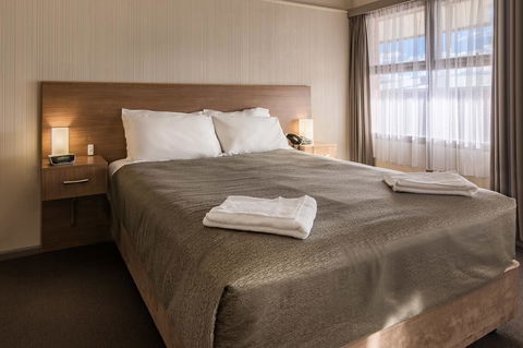 Argosy Motor Inn - Tourism Guide 28