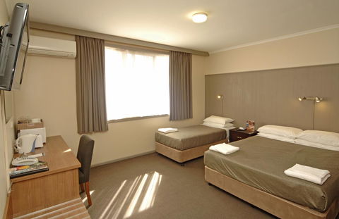 Argosy Motor Inn - Tourism Guide 2