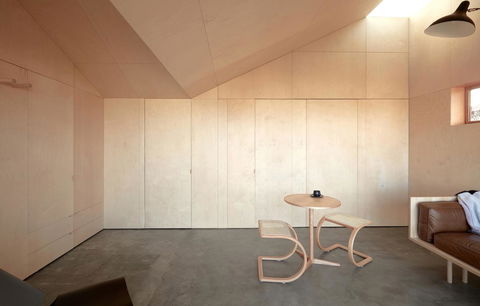 The Bae TAS - Tourism Guide 0