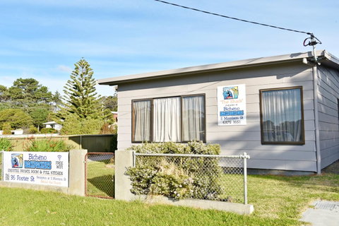 Bicheno Backpackers - Tourism Guide 12