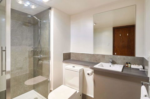 Bayside Hotel - Travel Search 11