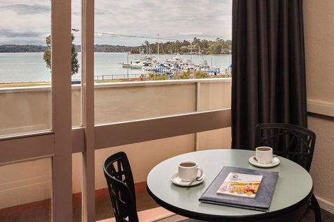 Bayside Hotel - Travel Search 15