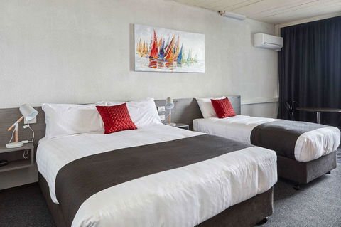 Bayside Hotel - Travel Search 20