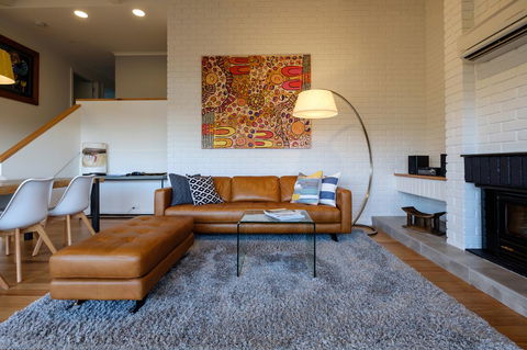 Arthouse Freycinet - Tourism Guide 2
