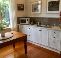 Sandy Bay Cottage