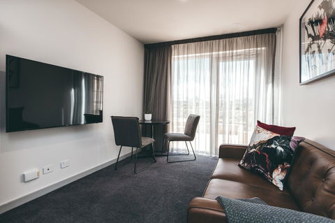 Maylands Lodge - Travel Search 38
