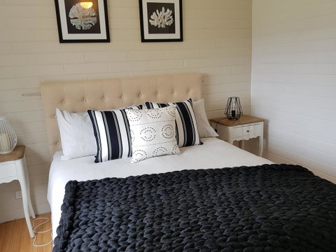 Beach Hut Scamander - Tourism Guide 10