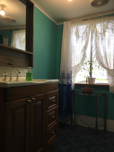 Blue Wren Bungalow - Travel Search 7
