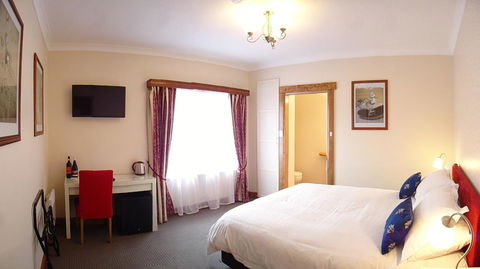 Ashdowns Of Dover - Cruises Travel 9