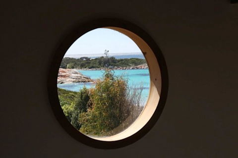 Driftwood Bay Of Fires - Travel Search 11
