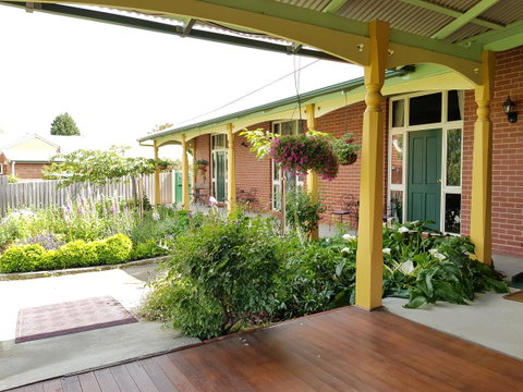 Orana House - Tourism Guide 12