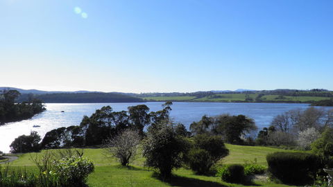 Tamar River Retreat - Travel Search 40