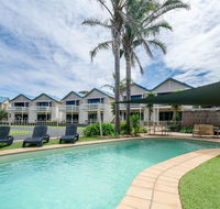 Boathouse Resort Studios and Suites - Cruises Travel
