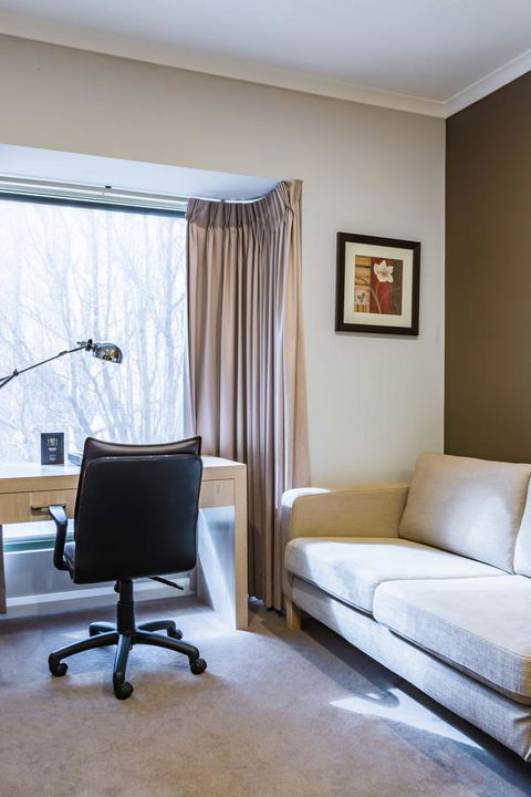 The Waverley International Hotel - Tourism Guide 16