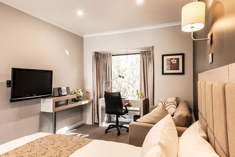 The Waverley International Hotel - Tourism Guide 20