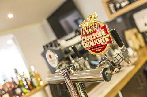 The Waverley International Hotel - Tourism Guide 3