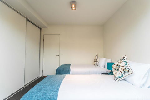 The Waverley International Hotel - Tourism Guide 44