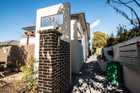 The Waverley International Hotel - Tourism Guide 43