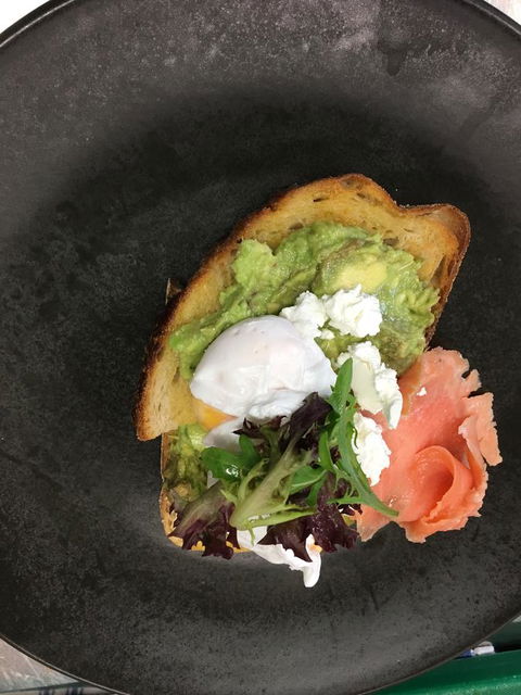 The Waverley International Hotel - Tourism Guide 2