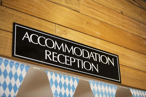 Nightcap At Sandringham Hotel - Travel Search 26