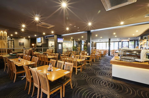 Mornington Hotel - Travel Agents 11