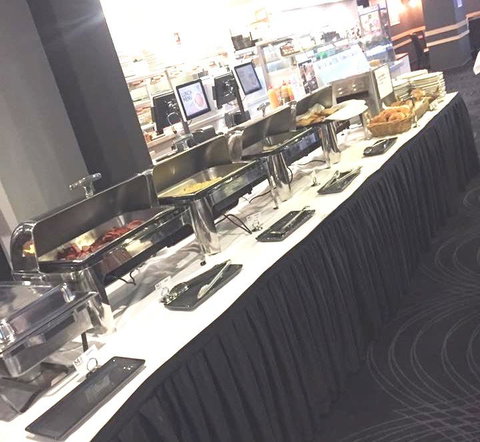 Mornington Hotel - Travel Agents 18