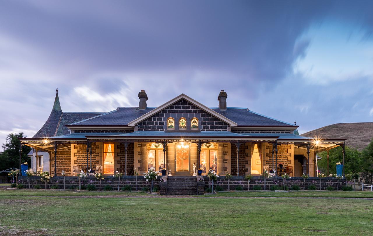 Warrion VIC Travel Agents