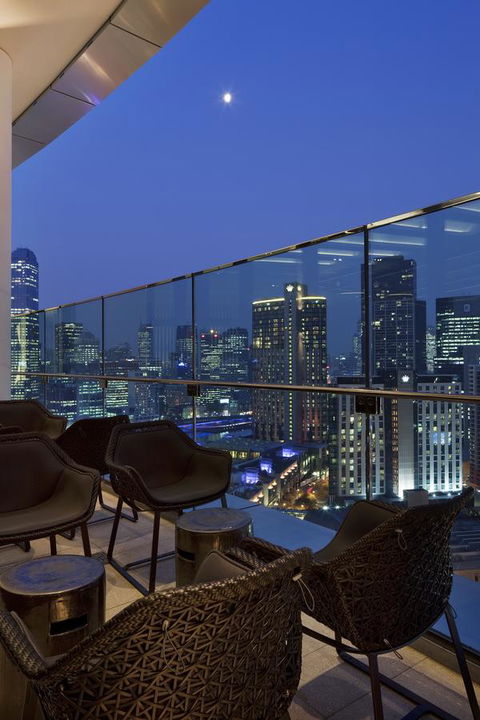 Crown Metropol Melbourne - Travel Search 10