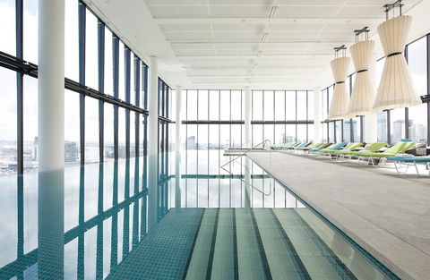 Crown Metropol Melbourne - Travel Search 16